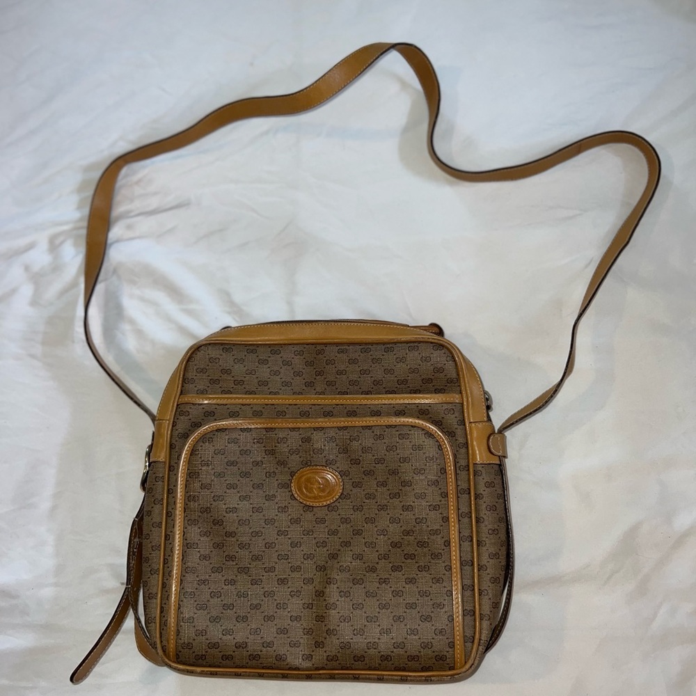 Vintage Gucci Crossbody monogram Camera / Messenger bag